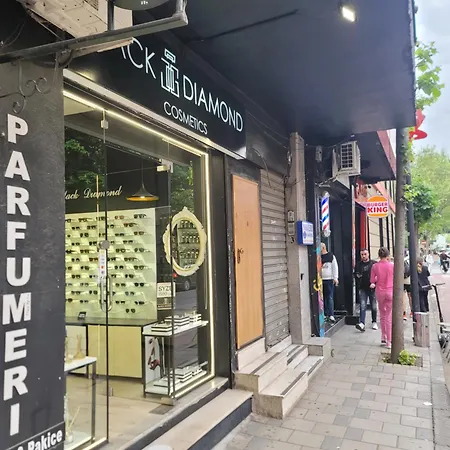 Apartamento Hidden Gem In Center Tirana